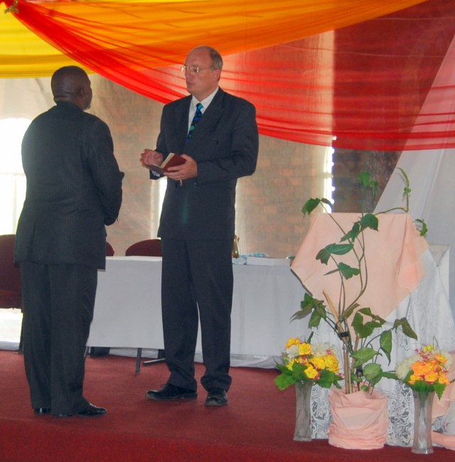 Vicar Tokane Skosana being inducted as vicar by his teacher Vicar's induction at Siyabuswa